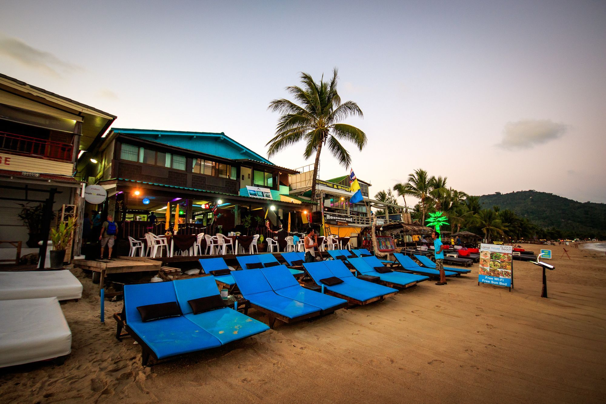 Trash And Glam Beach Lounge ラマイビーチ エクステリア 写真